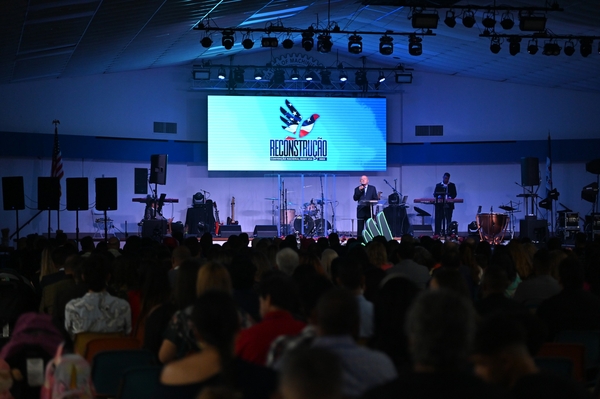 Pr António Domingos na palavra aos convencionais