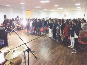 Igreja agradece a Deus e celebra seus 15 anos em Portugal
